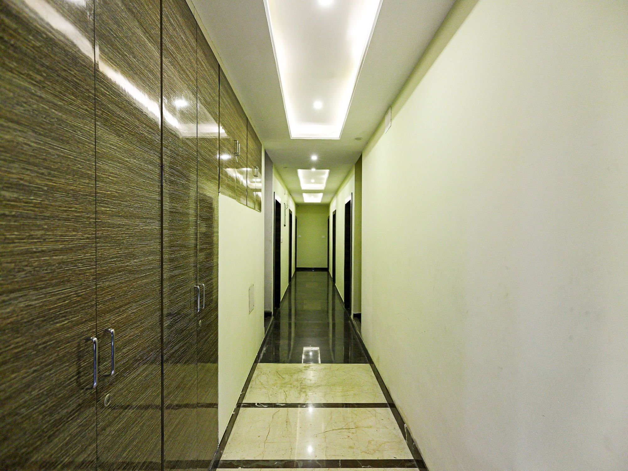 Oyo 7987 Hotel Carnation Utakamand Zewnętrze zdjęcie